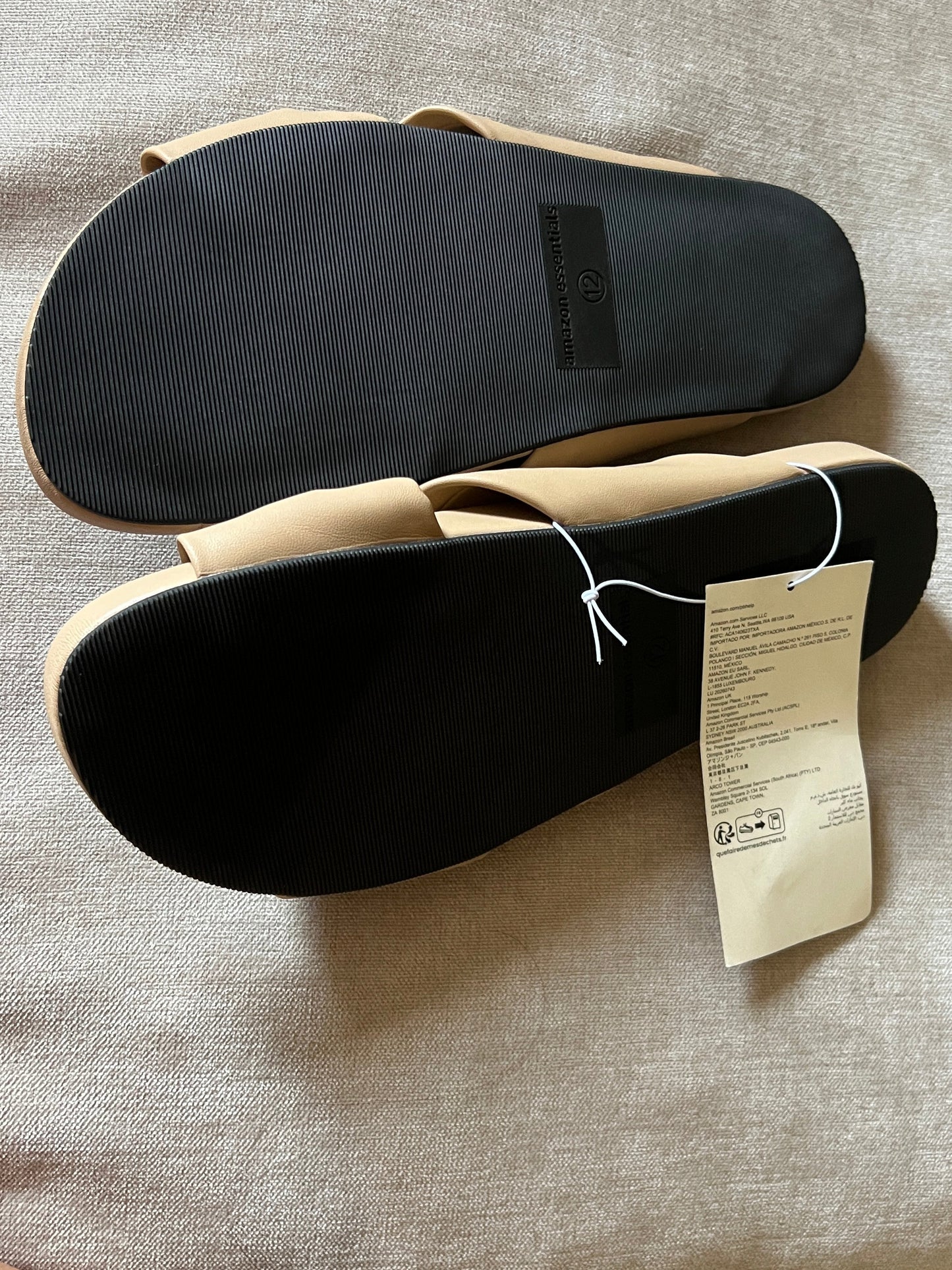 Amazon Essentials Knotted Slides size 12